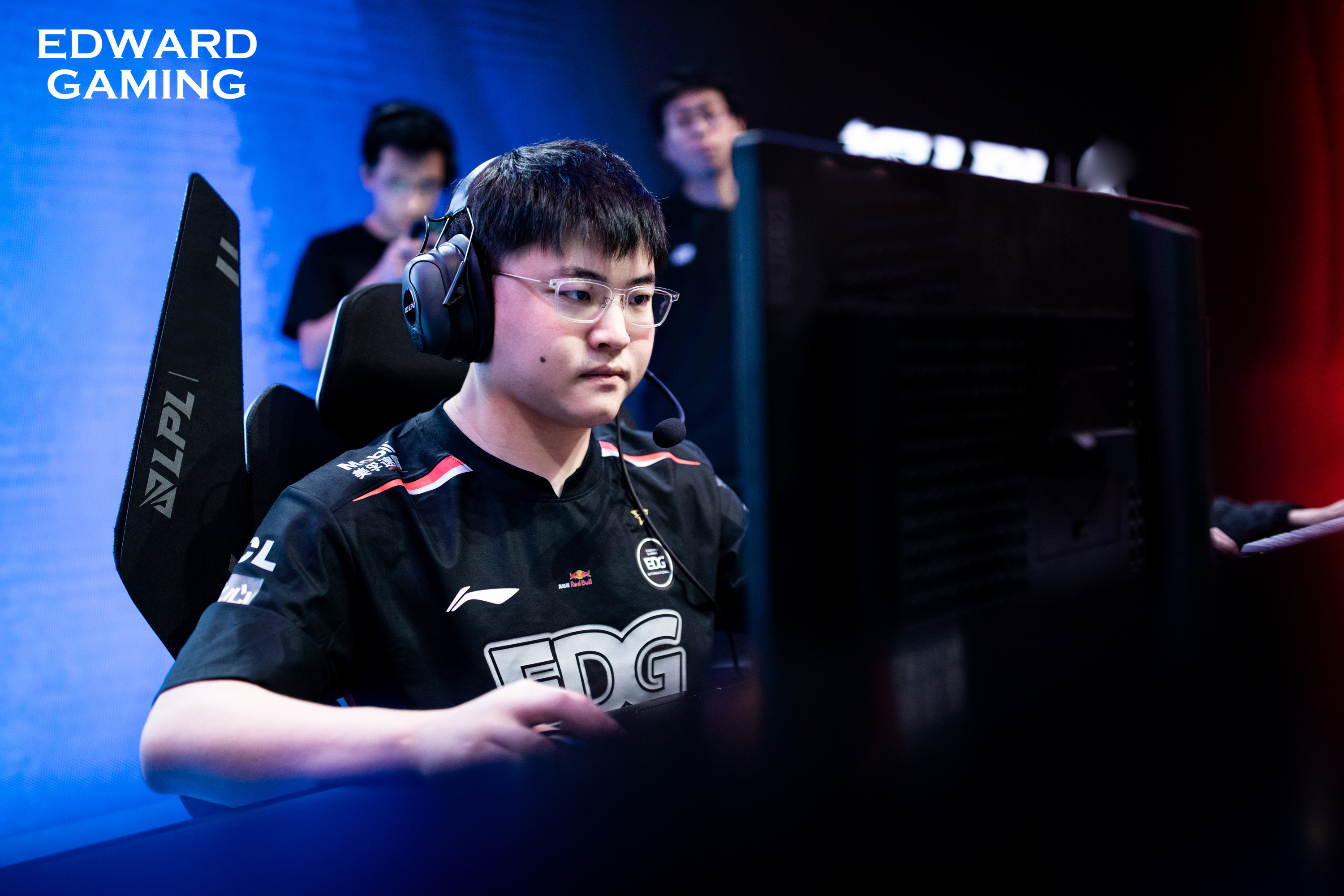 关于Uzi重要时刻比赛局势复杂，SKT带队取胜！的信息九游手机游戏下载