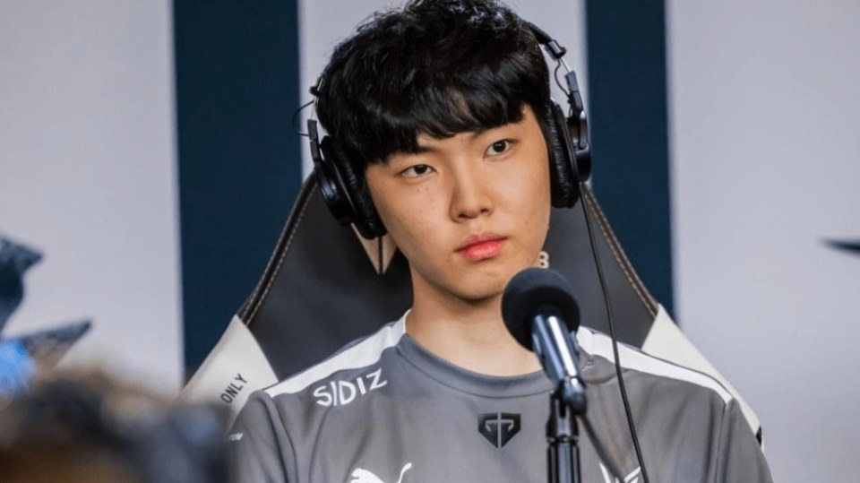 Faker遭遇十二持续失利，DWG教练压力巨大！比赛高潮迭起的简单介绍九游下载官网